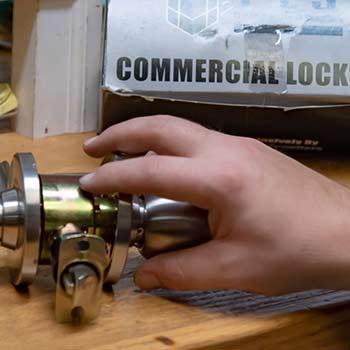 Commercial lock & key in san jose